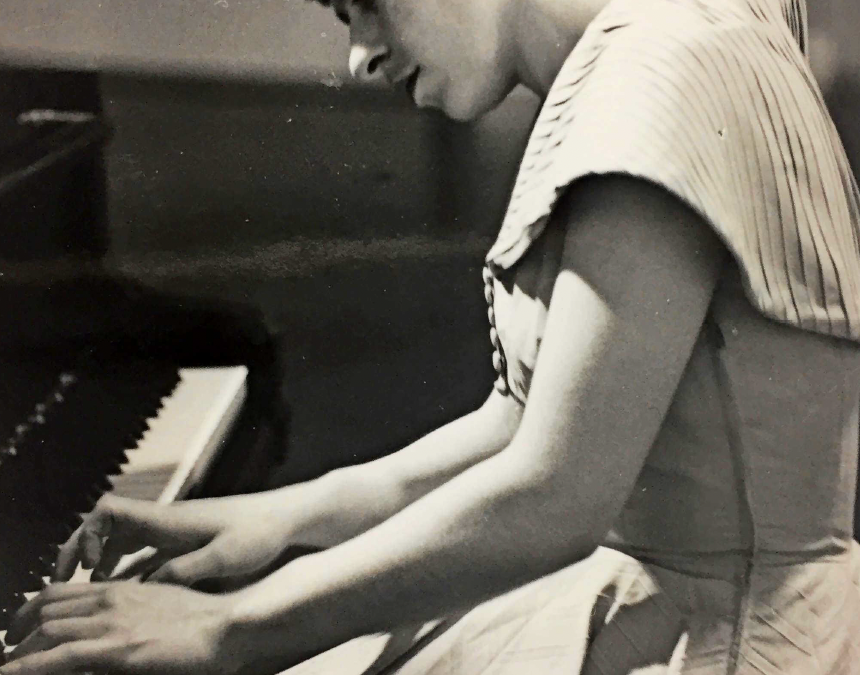 Edith Fischer: “LA MÚSICA ES COMO LA NATURALEZA: COMPLETA Y SIEMPRE MÁS GRANDE QUE NOSOTROS”